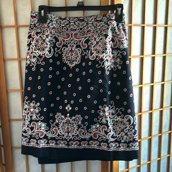Talbots summer skirt excellent condition never worn - Picture 1 of 3